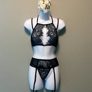 Avid Love 3 pc Lingerie Set NWOT